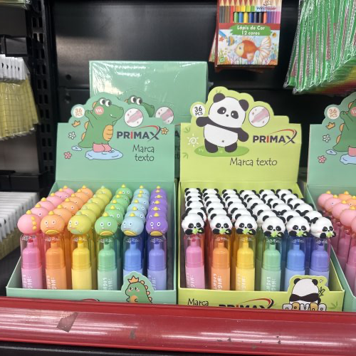 Marca texto com tampa boneca