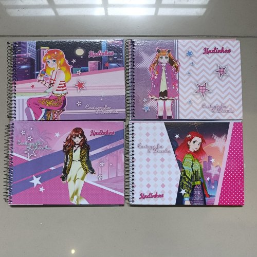 CADERNO DE CARTOGRAFIA E DESENHO 96 FOLHAS LINDINHAS