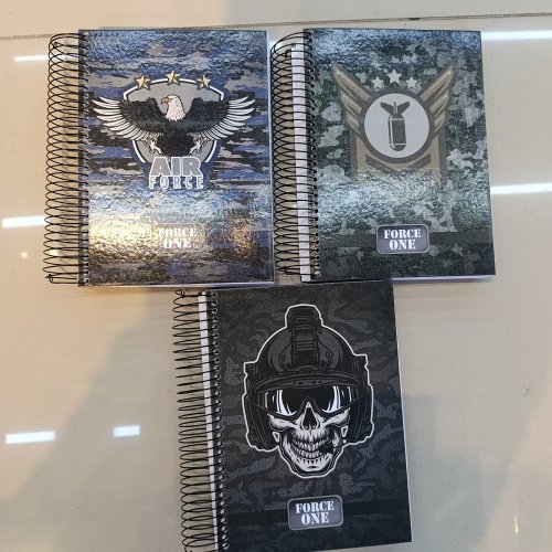 CADERNO CAPA DURA DE ARAME 400 FOLHAS FORCEONE