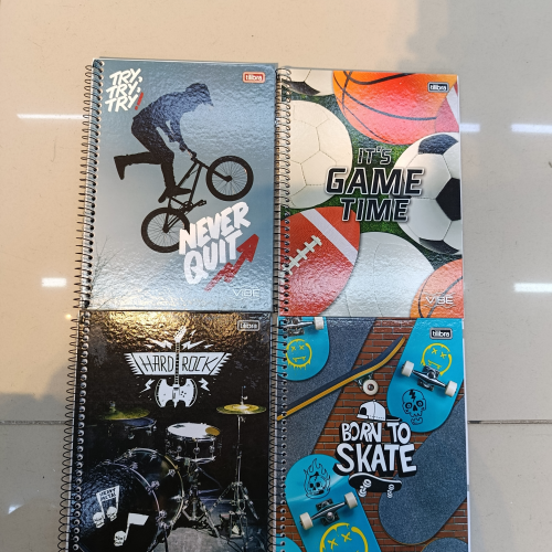 CADERNO CAPA DURA ARAMADO 80 FOLHAS TILIBRA VIBE