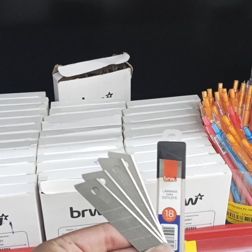 Lâminas para estilete 18mm

BRW