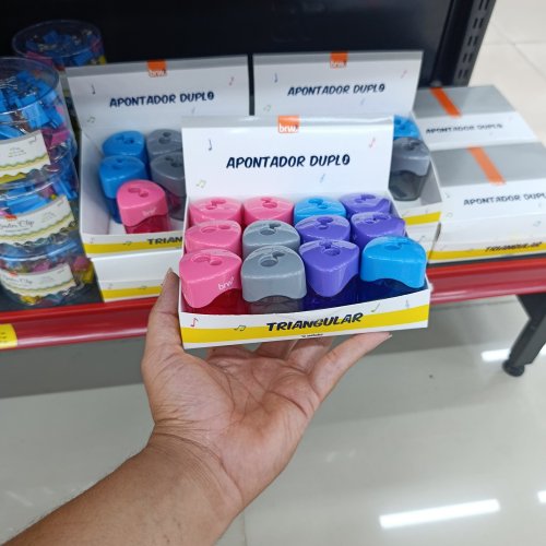 Apontador de plástico triângular BRW