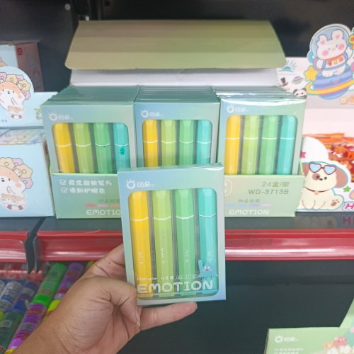 Conjunto de marca texto 4 cores