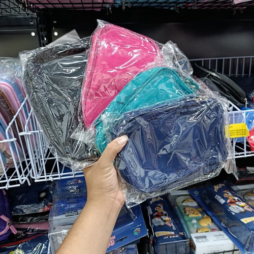 Estojo com divisórias