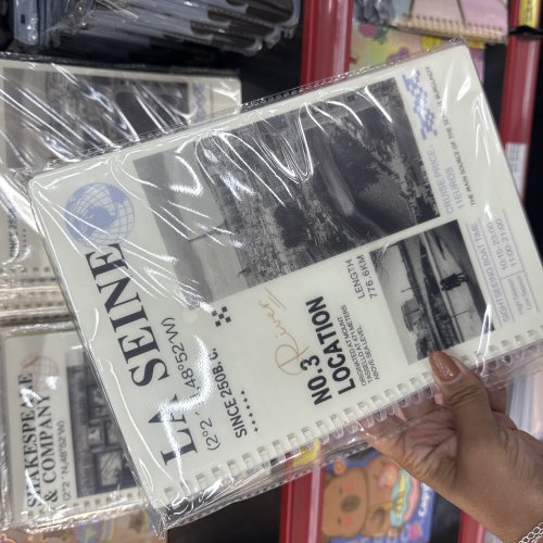 CADERNO ESTAMPADO GRANDE