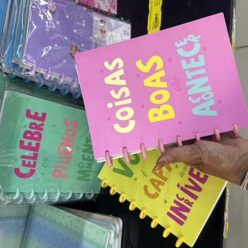 CADERNO DISCO FRASES