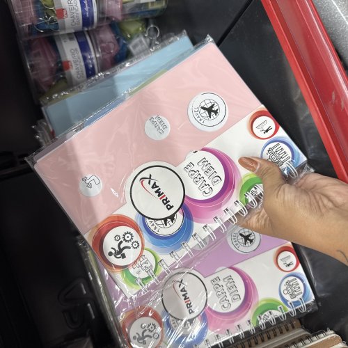 CADERNO COM MARCADOR DE PÁGINA