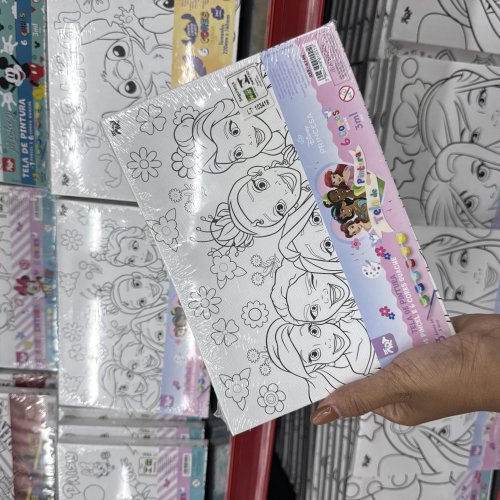 TELA DE PINTURA PRINCESAS COM PINCEL E TINTA