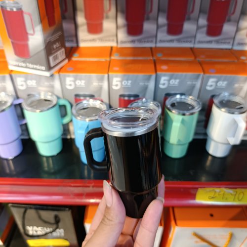 Mini copo térmico com alça e tampa