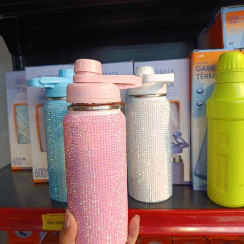Garrafa térmica com brilhos 600ml