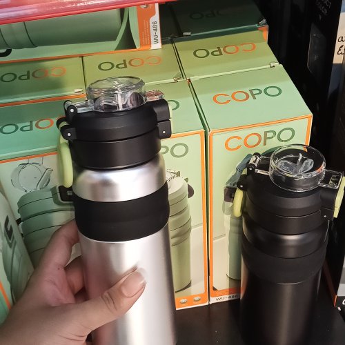 Garrafa térmica com canudo 620ml