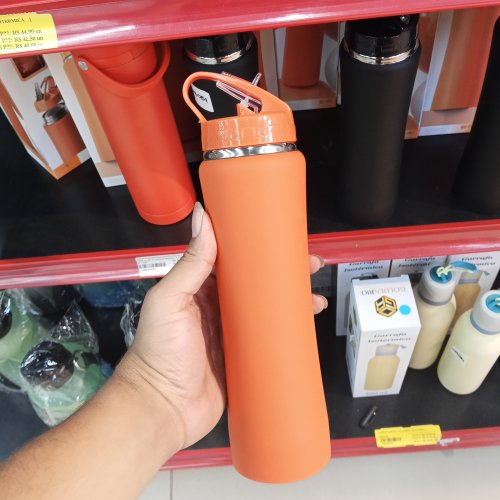 Garrafa térmica com alça 600ml