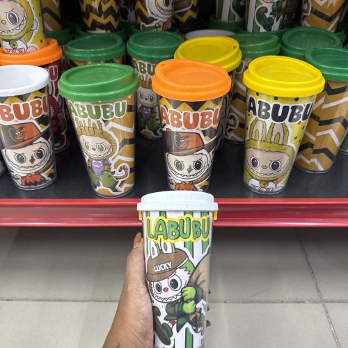 COPO LABUBU DE PLÁSTICO