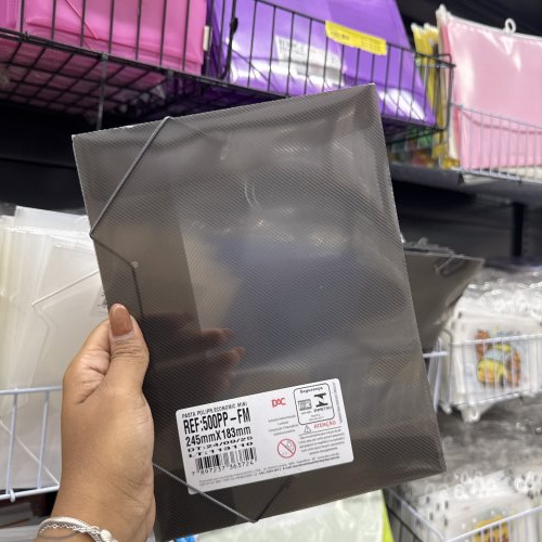 PASTA DE PLÁSTICO PRETA 
245mmX183mm