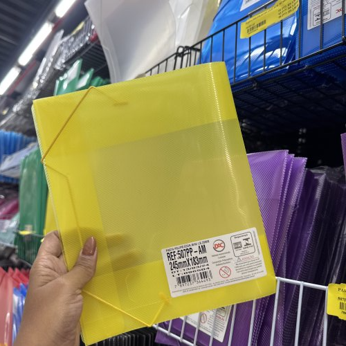 PASTA DE PLÁSTICO AMARELA 
245mmX183mm