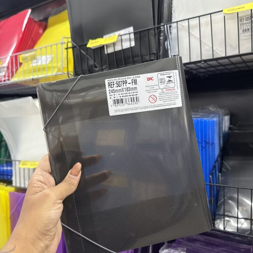 PASTA DE PLÁSTICO PRETA 245mmX183mm